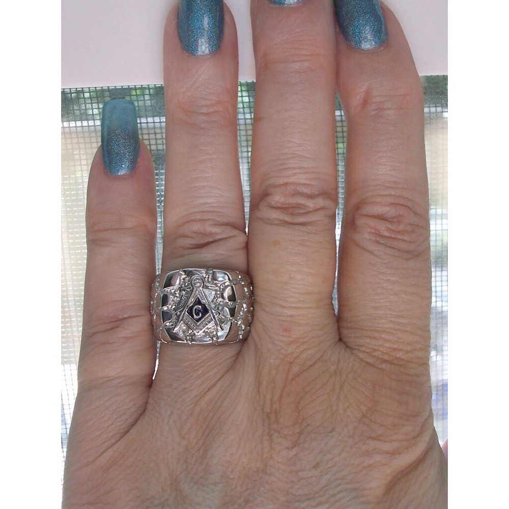 STAINLESS STEEL Men’s Masonic Nugget Ring - Picture 3 of 13
